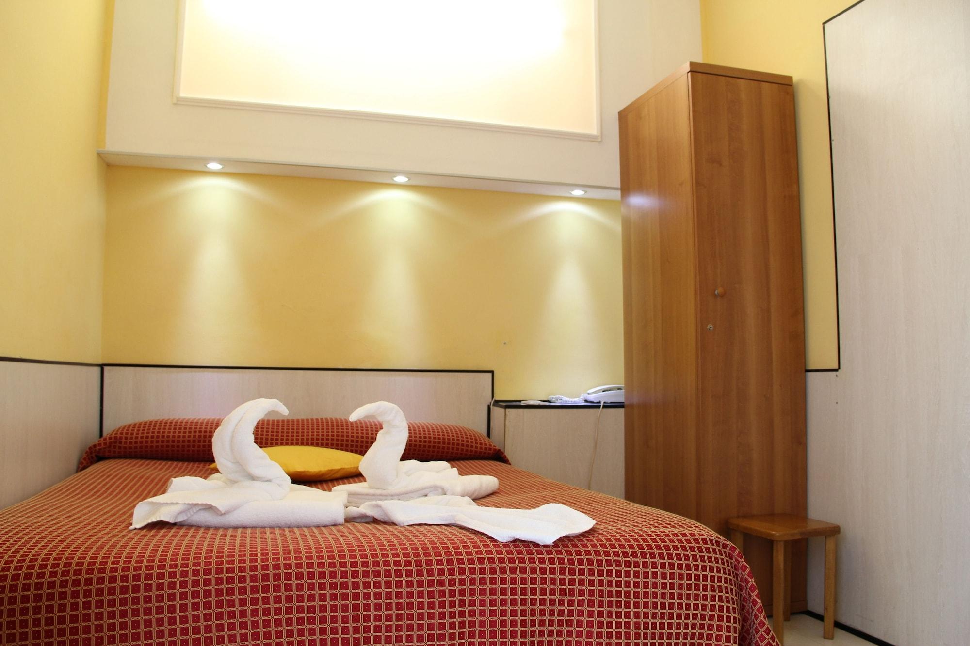 Hotel Lugano Милан Экстерьер фото