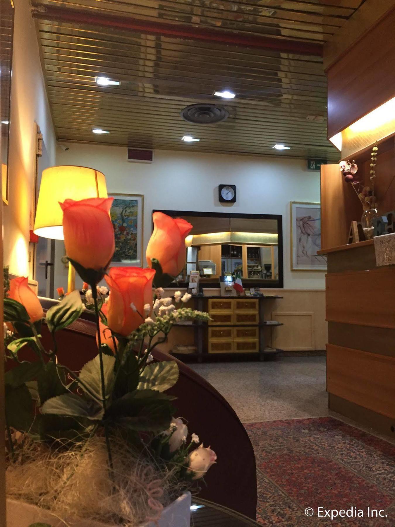 Hotel Lugano Милан Экстерьер фото